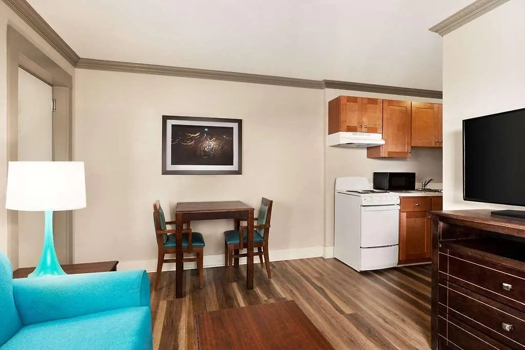 Days Inn By Wyndham Ocean City Oceanfront Hotel