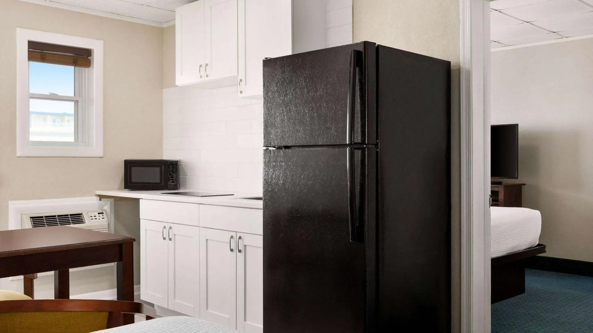 Days Inn By Wyndham Ocean City Oceanfront