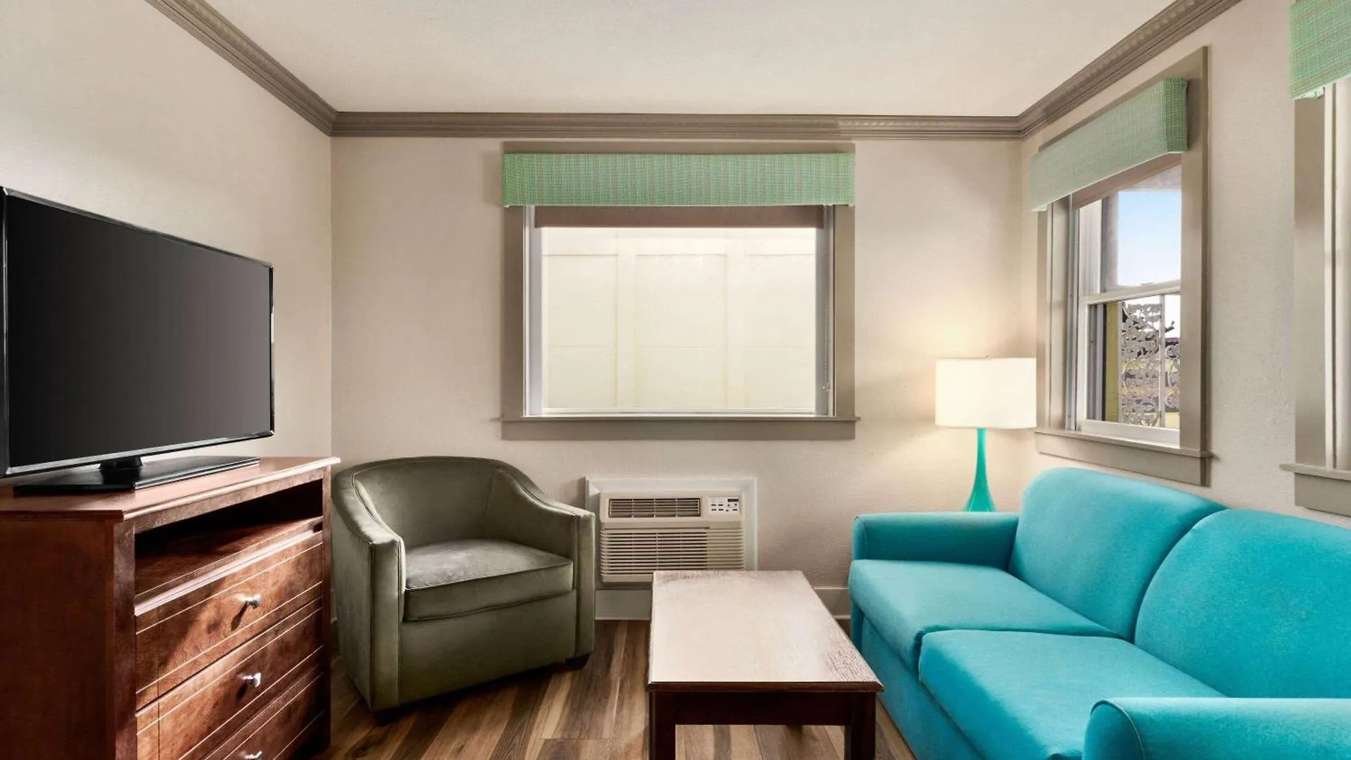 Days Inn By Wyndham Ocean City Oceanfront 3*,