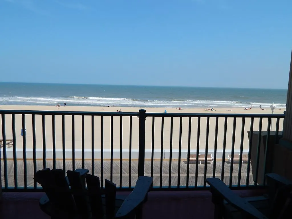 Days Inn By Wyndham Ocean City Oceanfront 3*,  United States
